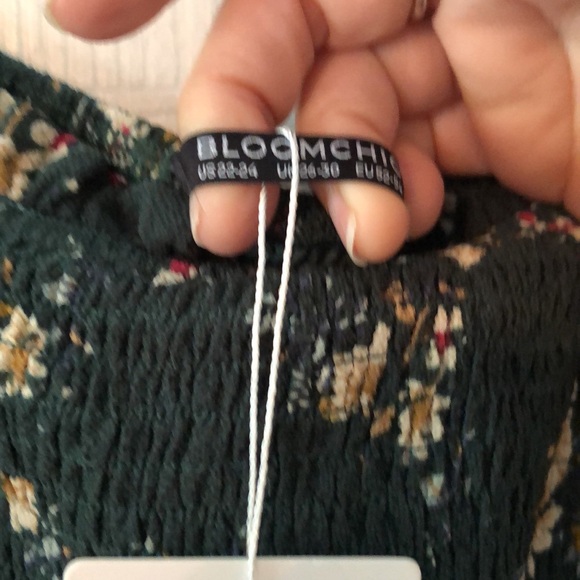 BloomChic maxi dress with smocked top flutter sleeve lined Sz 22/24 TT - Picture 8 of 8